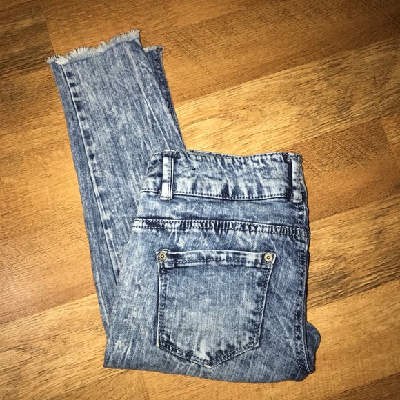 Rue21 Jeans - Picture 2 of 3